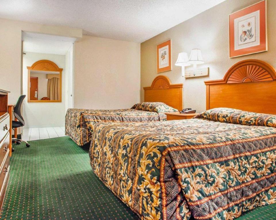 Rodeway Inn Mount Laurel Hwy 73 Kültér fotó