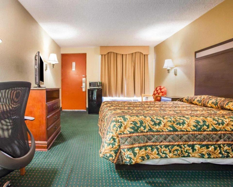 Rodeway Inn Mount Laurel Hwy 73 Kültér fotó